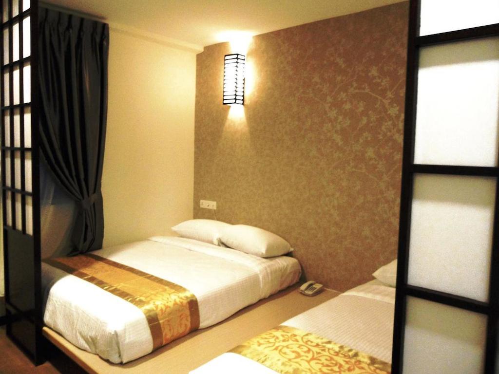 Hotel Zamburger Skudai Quarto foto