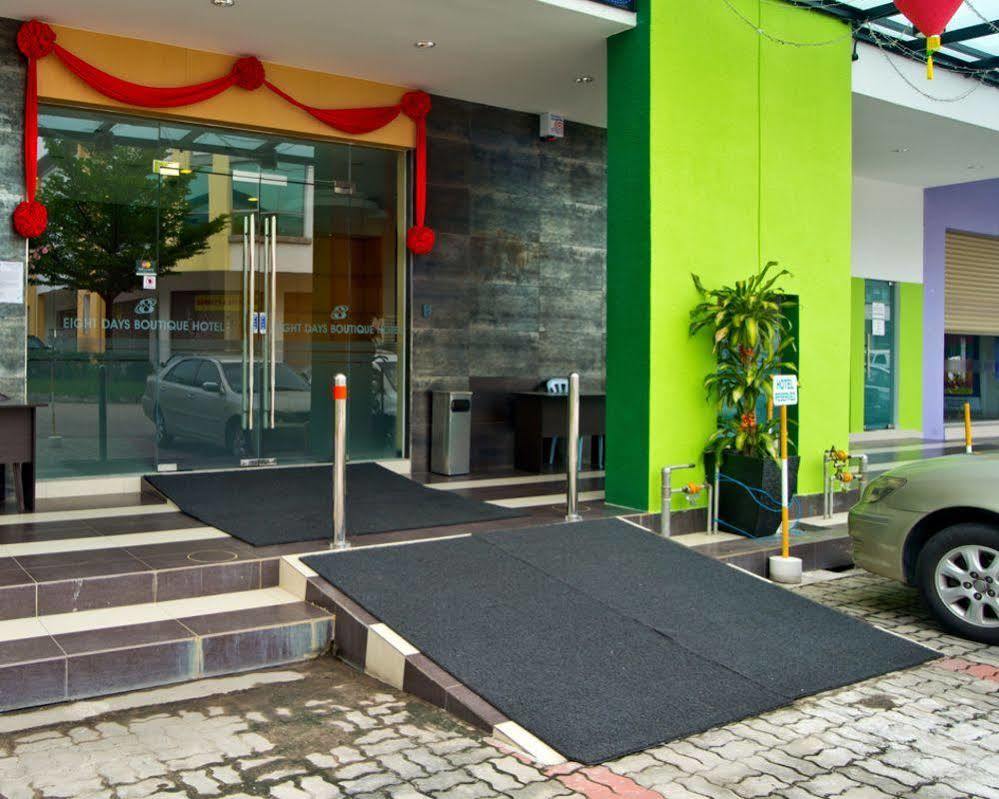 Hotel Zamburger Skudai Exterior foto